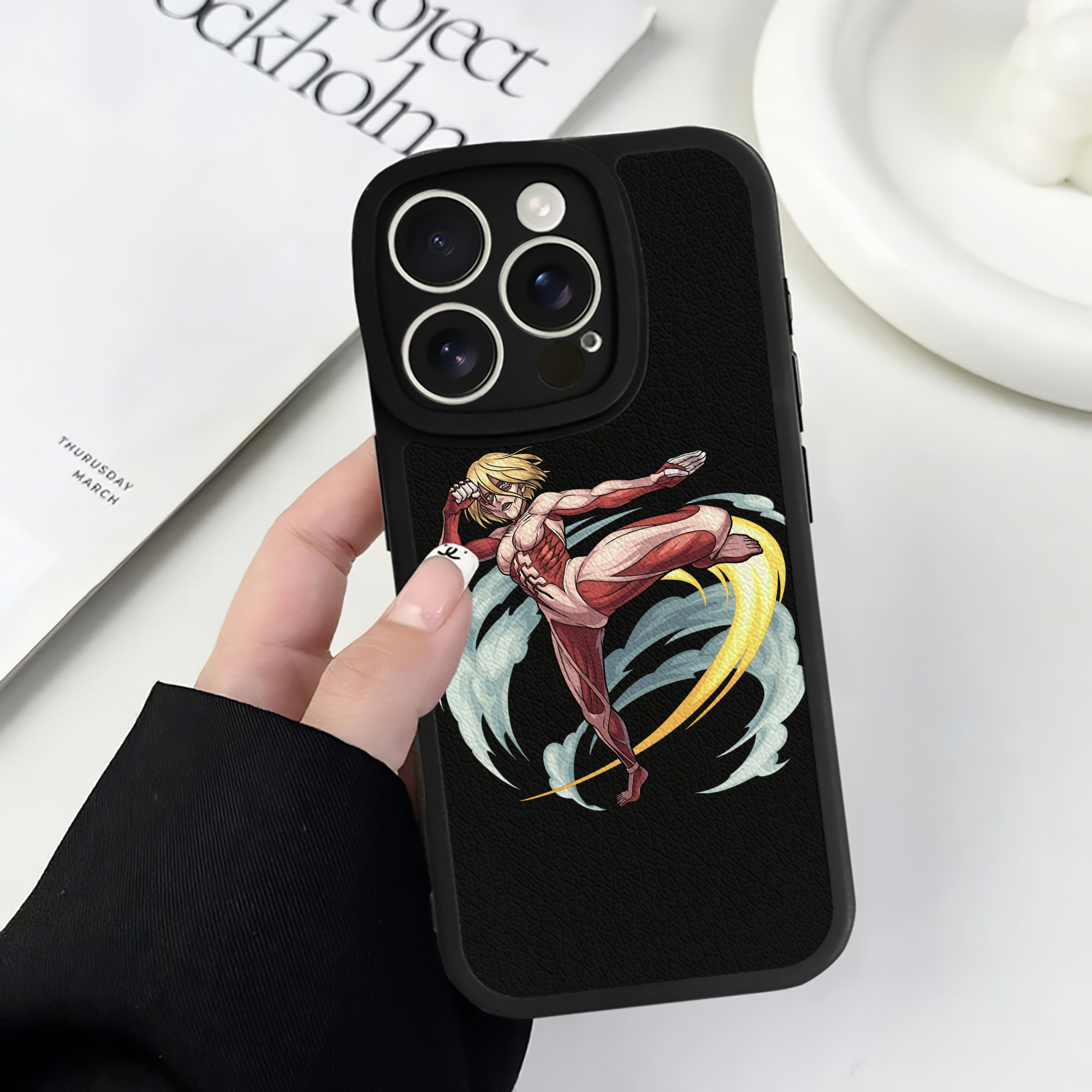 （画像用） 進撃の巨人 Attack on Titan 【iPhone 16シリーズ対応】シリコンスマホケース（レザー調） 材質：シリコン